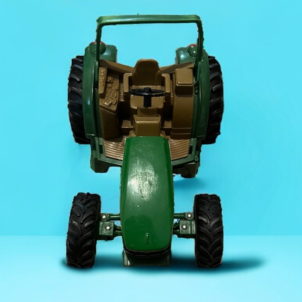 ERTL Collectibles Green Tractor